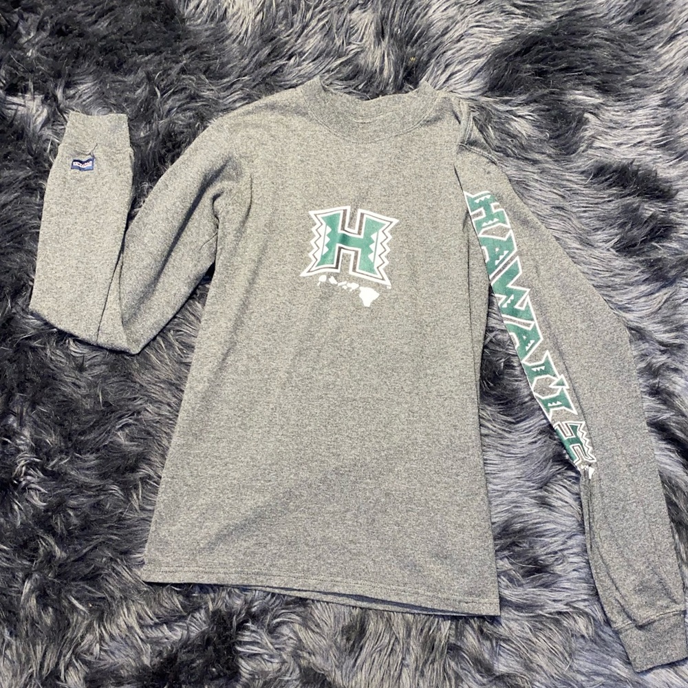 University of Hawaii shirt